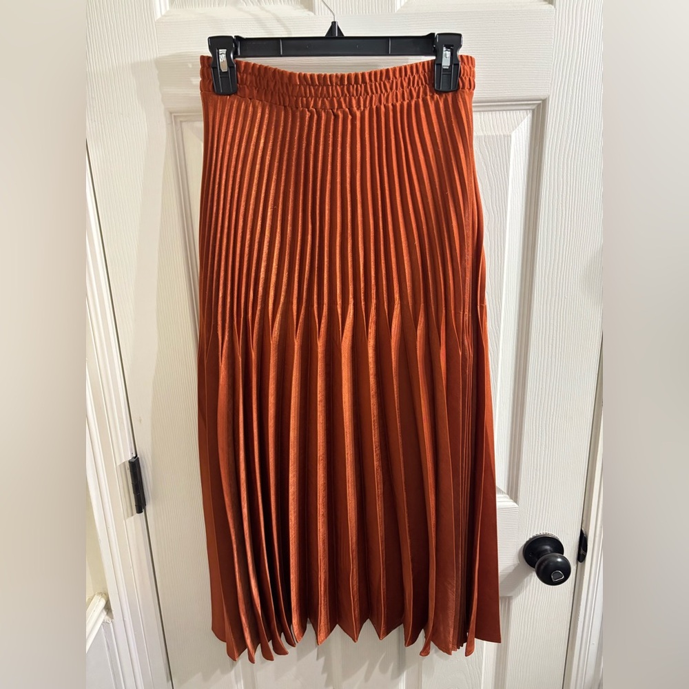 Pleated Midi Skirt in Rust Orange